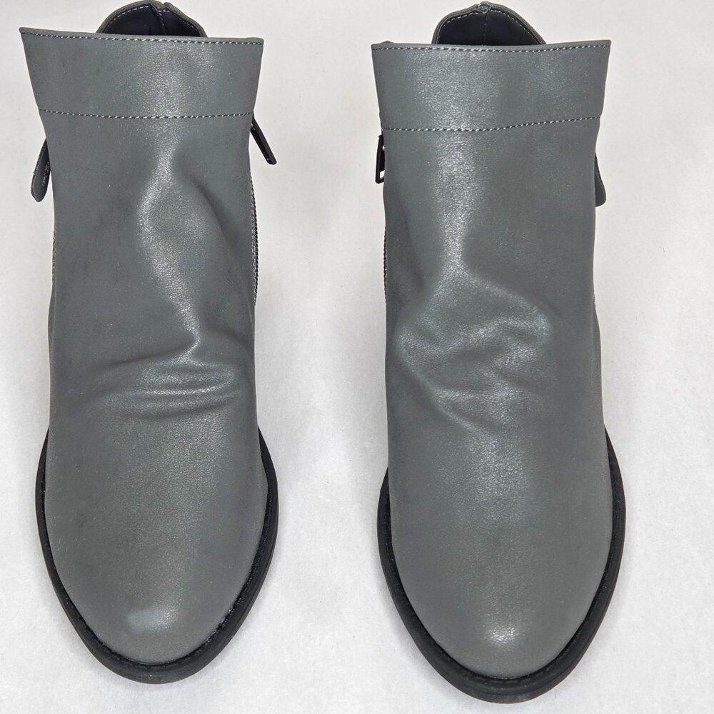 NWOT Easy Street Women's Gusto Comfort Gray Booties - Picture 2 of 7